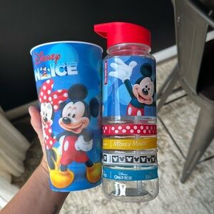 Disney on ice cups
